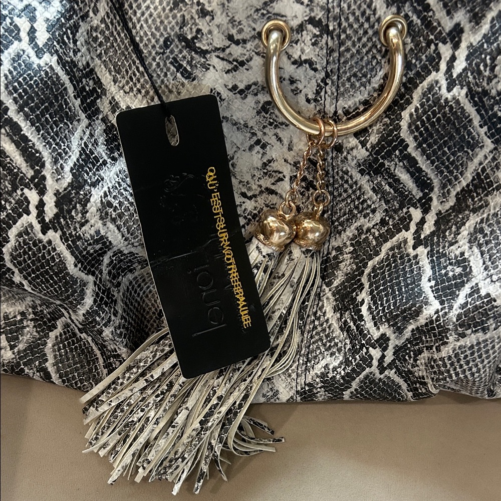 Snake-Print Tote Bag in Black and White with Tassel Detail - Picture 2 of 9